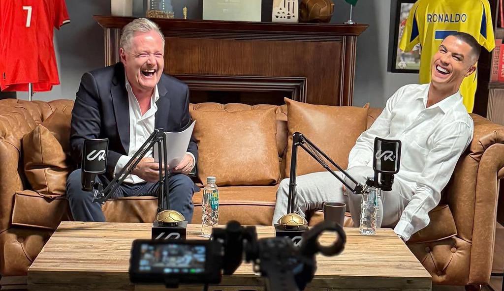 Fabrizio Romano did an interview with Messi few days ago but honestly none gave a fuck, not even his own fans said anything. But now everyone is crying for this interview.
The reason is crystal clear, nobody cares what that midget fraud does and says. 
My GOAT!!