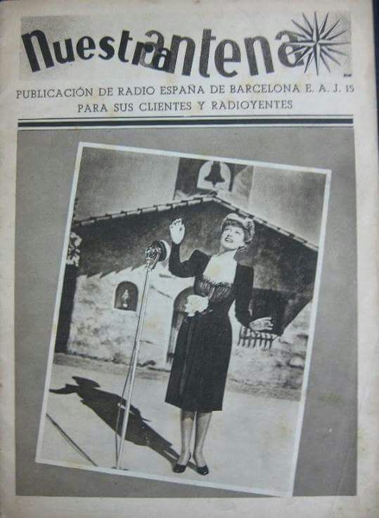 Archivo de #radio #culturaradiofónica Noticias de la radio publicadas un 22 de noviembre.
tonimascaroradio.blogspot.com/2021/11/22-de-…
Años 50. La revista "Nuestra antena" de Radio España de Barcelona.