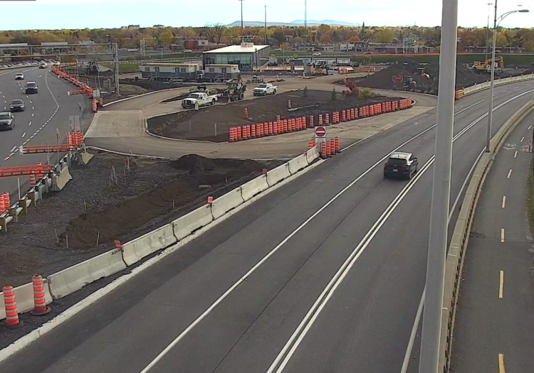 Découvrez comment l'entrée Rive-Sud du pont Jacques-Cartier se refait une beauté.
 ➡️ jacquescartierchamplain.ca/fr/la-societe/…
*****
Find out how the South Shore entrance to the Jacques Cartier Bridge is getting a makeover.
 ➡️ jacquescartierchamplain.ca/en/the-corpora…
#PJCCI #pontJacquesCartier #circulation