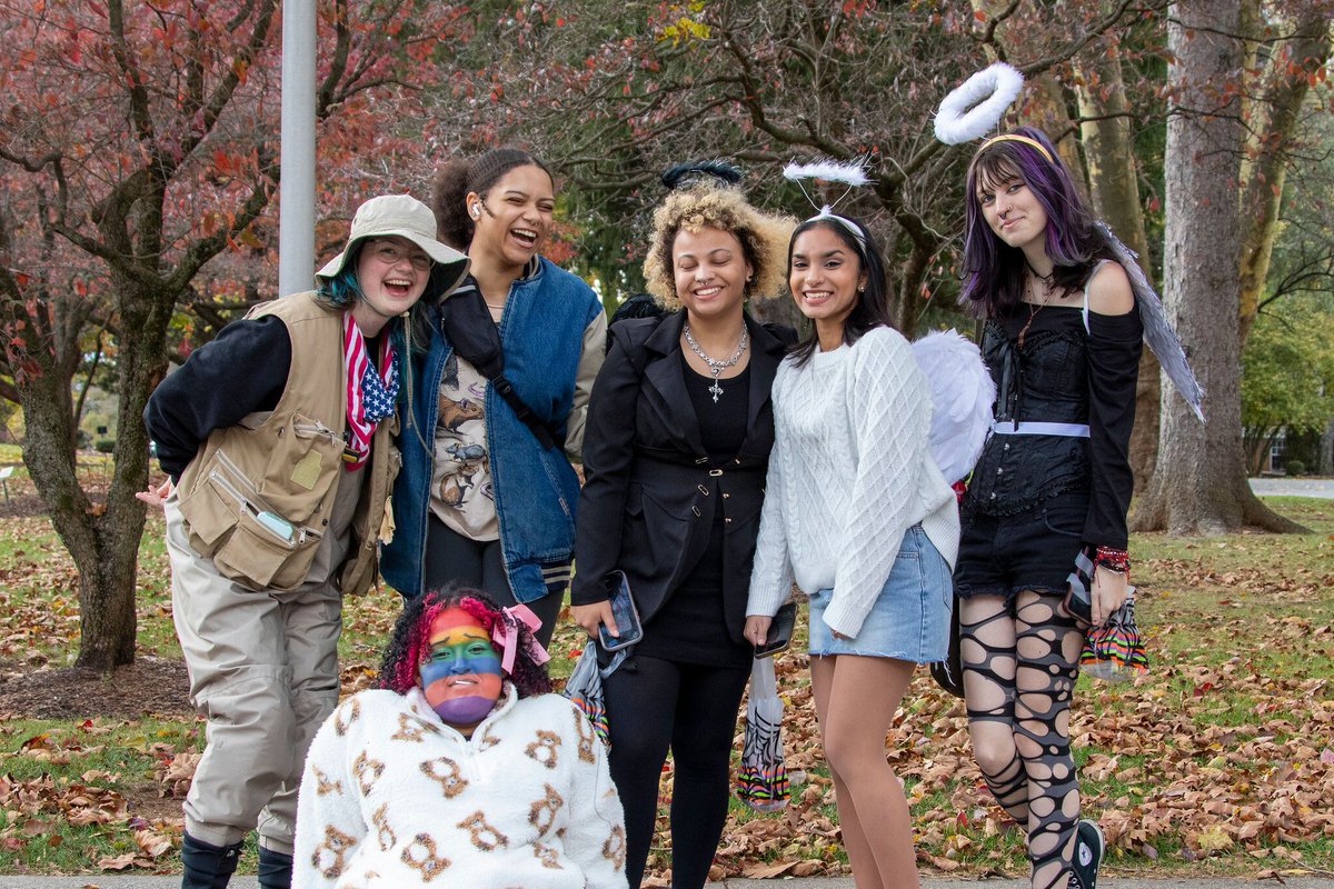 Cedar Crest College tweet media