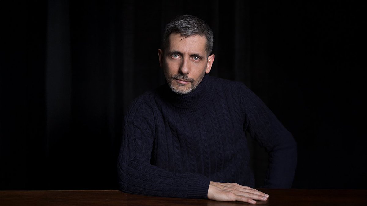 unirioja's tweet image. 🔊| La #SemanadelaCienciaUR2025 habla sobre el #cáncer y la #metástasis en la charla del polifacético Eduardo López-Collazo, físico nuclear y doctor en Farmacia, que lleva más de tres décadas dedicadas a la investigación biomédica, la divulgación científica y la creación