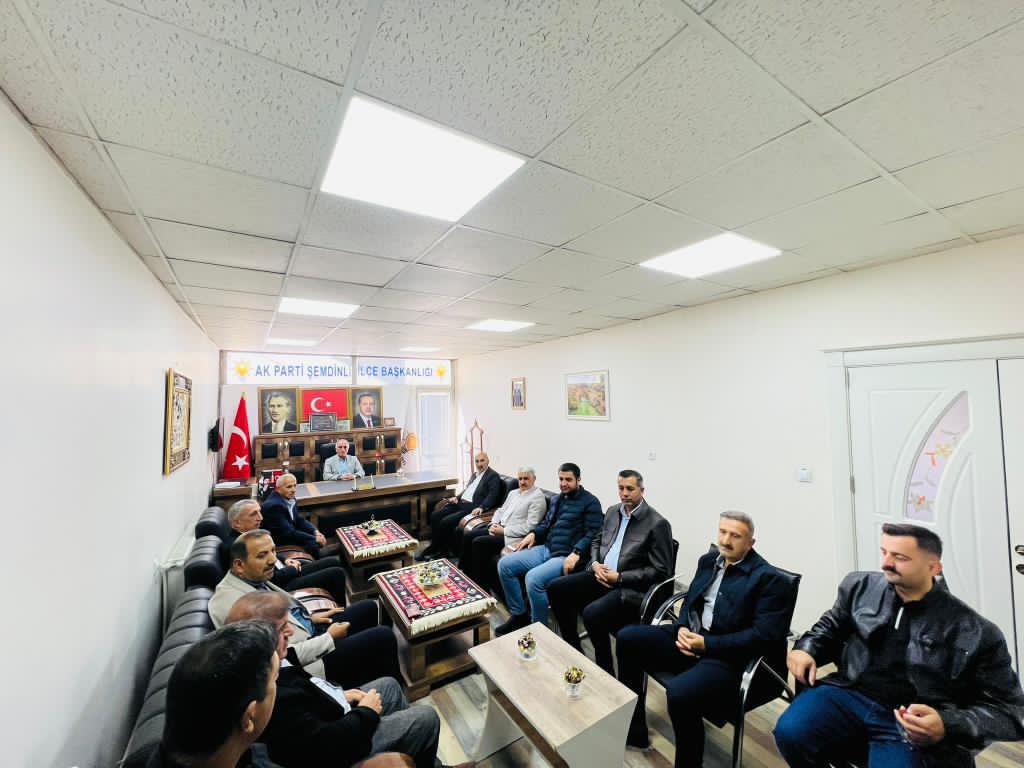 📍AK Parti Şemdinli İlçe Başkanlığı 

Haftalık Olağan Yönetim Kurulu Toplantımızı gerçekleştirdik.

Birlik, inanç ve azimle; “Durmak yok, yola devam!” anlayışıyla milletimize hizmet etmeyi sürdürüyoruz.

Toplantımızın hayırlara vesile olmasını diliyorum.

<a href="/RTErdogan/">Recep Tayyip Erdoğan</a>
<a href="/Akparti/">AK Parti</a>