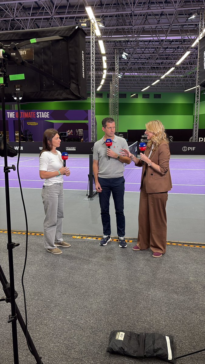AlexPriorTennis's tweet photo. Great to see @Simona_Halep back with the tennis family, chatting to @SkySports here at the @WTAFinalsRiyadh https://t.co/z24snIVElc