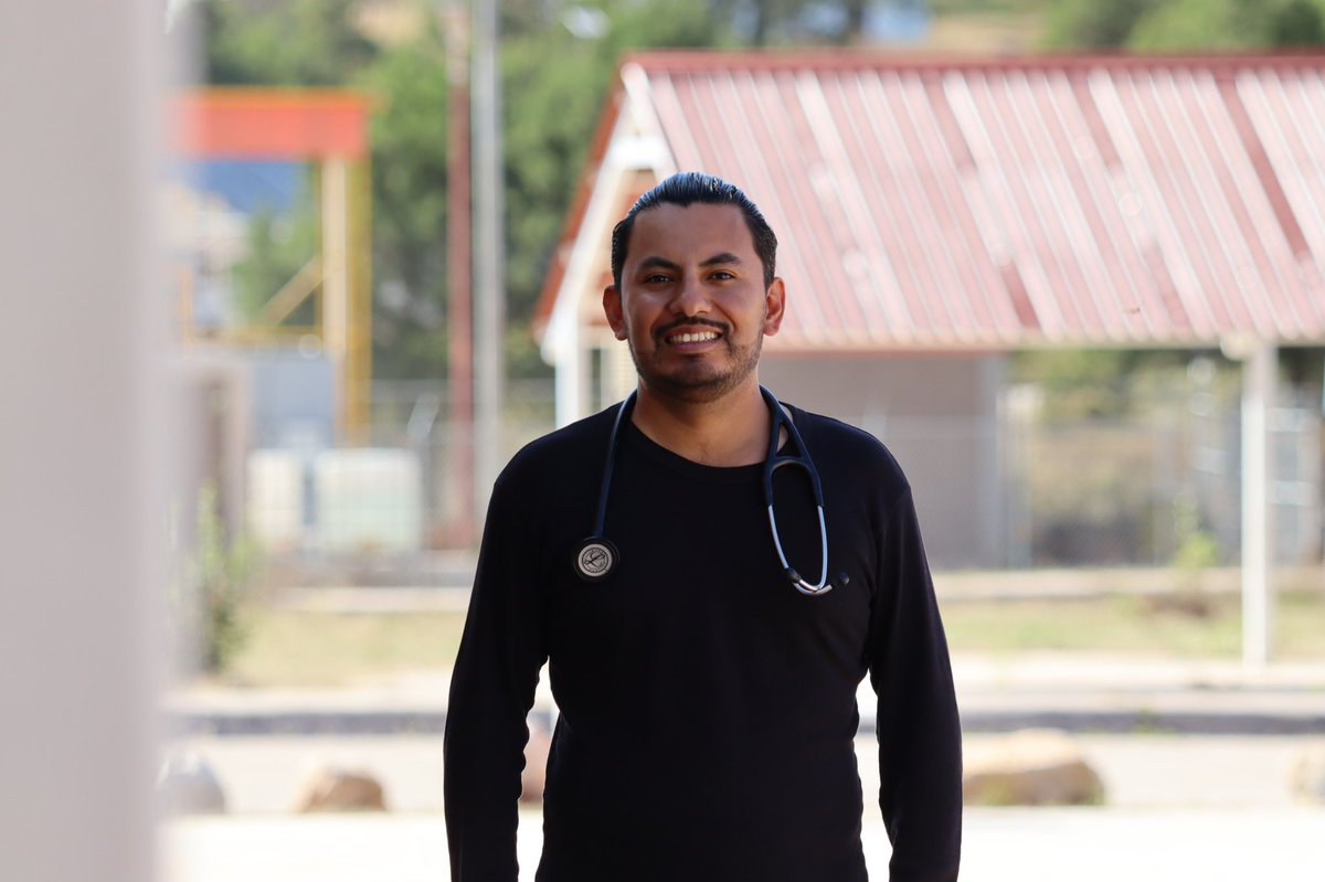 ¡Bienvenido Dr. Édgar Cariño Sarabia!

Él es el nuevo médico de la clínica de Matarachi, la comunidad más cercana a nuestra mina La Yaqui Grande, en la sierra de Sonora. 

¡El acceso a la salud es un derecho humano! 👨‍⚕️ 🏥 💊 

#ODS03
#SomosMON
<a href="/AlamosGoldInc/">Alamos Gold Inc.</a>