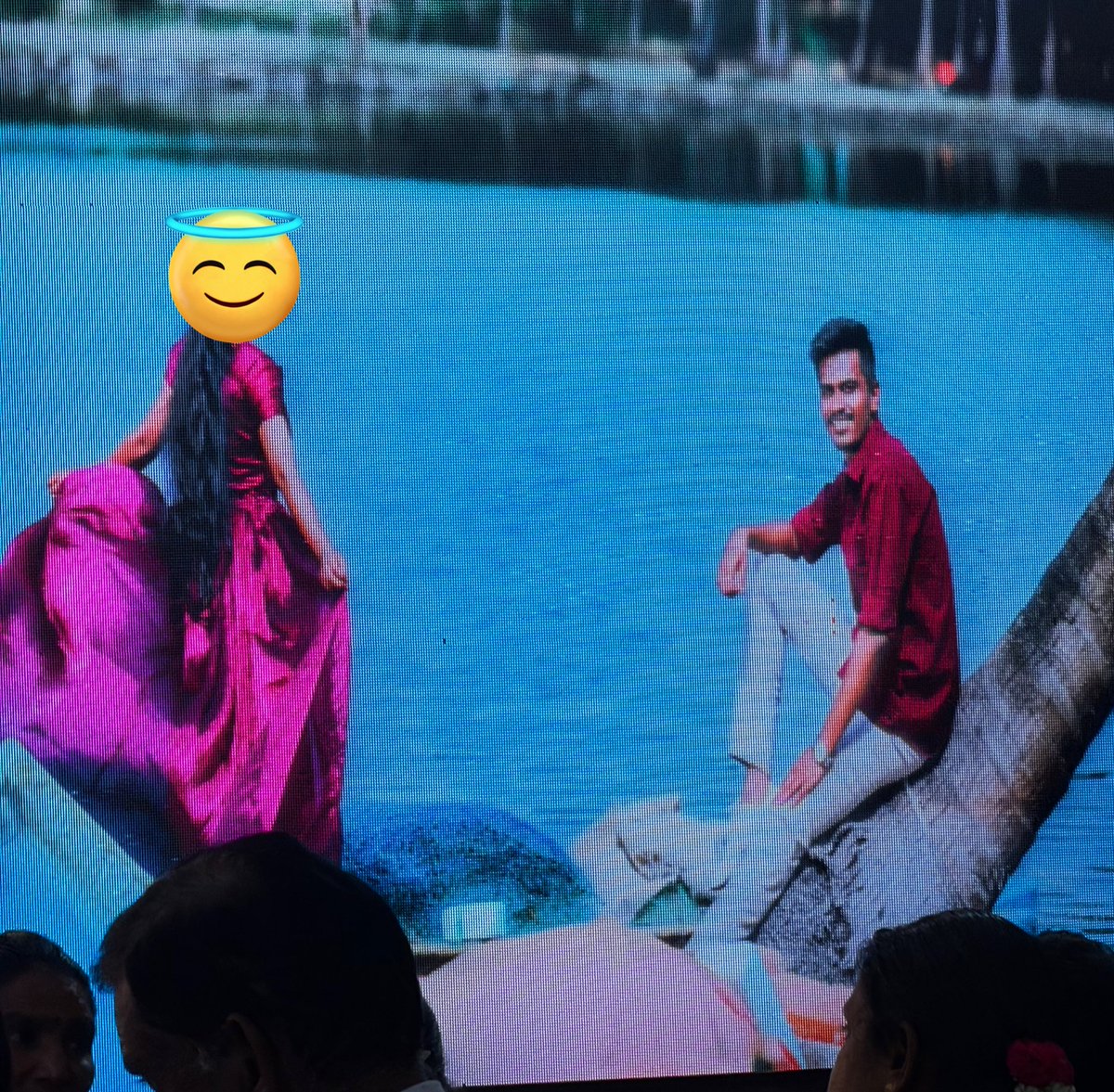 ப்ரீ வெட்டிங் ஷூட் நா இப்படி இருக்கணும்னு சொல்லர மாறி ஒரு பிக்