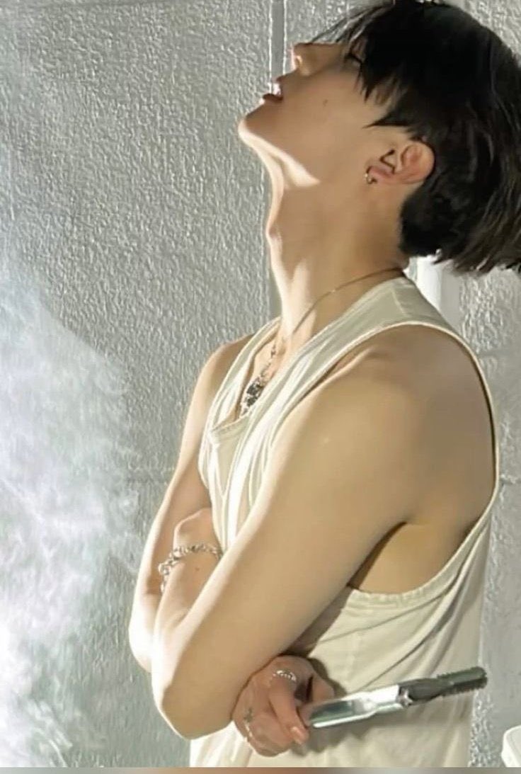 gwen 💘 liyu debut ! tweet media