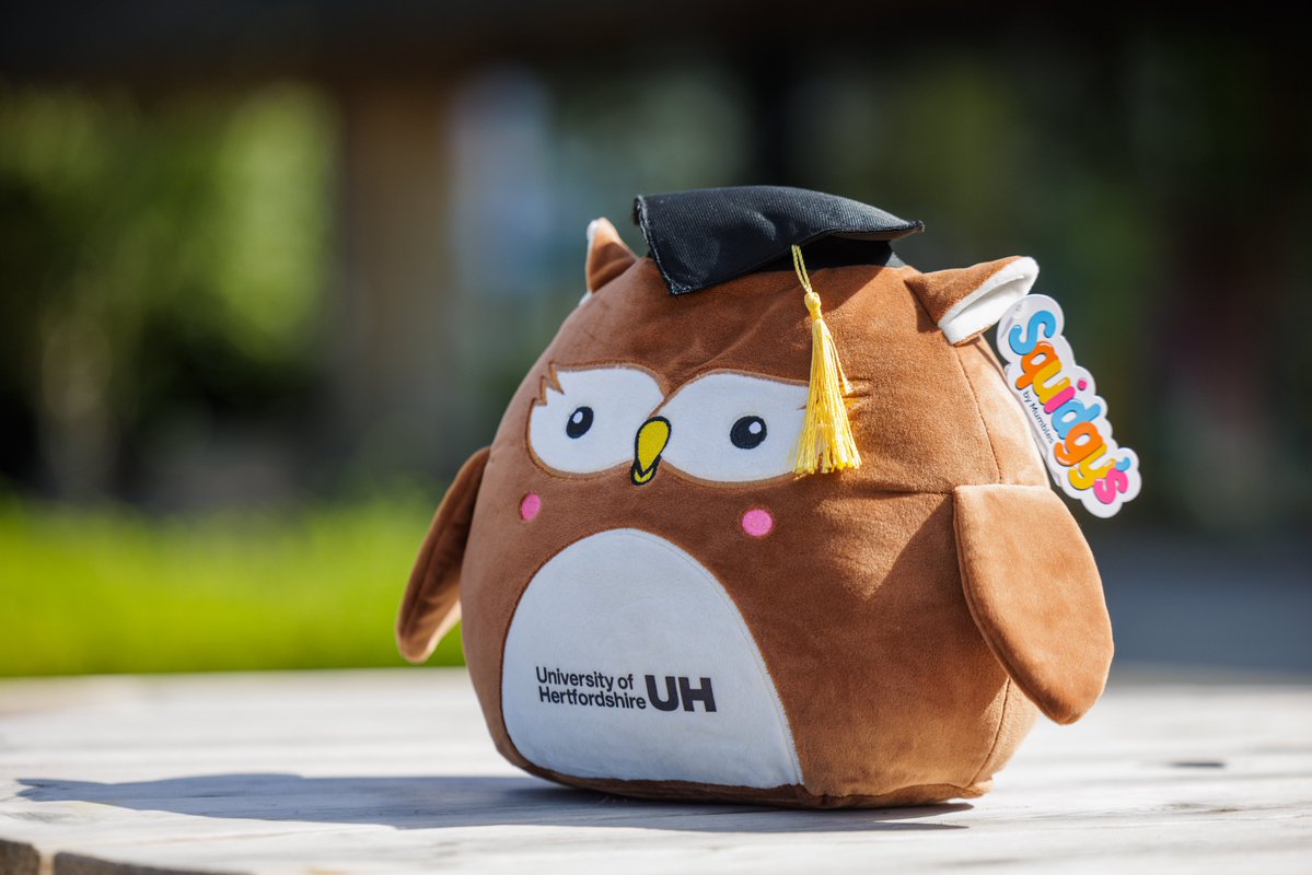 UHertshistory's tweet image. Want to study history without exams? 
At @UniofHerts our BA (Hons) History degree offers: 
✅ 100% coursework
✅ Study abroad &amp;amp; placements
✅ Option to study modules from other subjects
herts.ac.uk/courses/underg…

 #UCAS #UniApplication