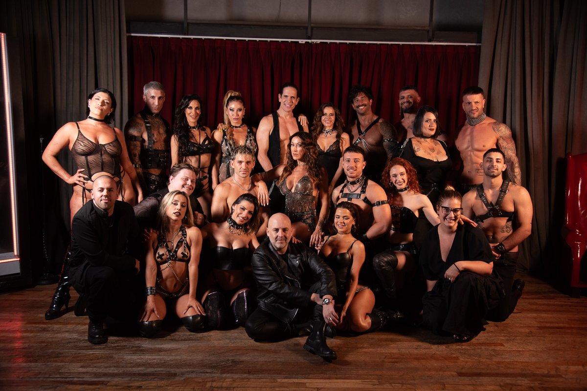 SEX SE RENUEVA
6 AÑOS - 800 MIL ESPECTADORES
SEX nunca se queda quieto y sorprende con una nueva versión para los últimos meses del año.
<a href="/alebenevento/">Ale Benevento</a> <a href="/muscarijoseok/">Jose Maria Muscari</a> <a href="/agenciaAB/">- Agencia AB - Ale Benevento</a> 
+ Info de este suceso en 👇quesigaelshow.ar/2025/11/04/sex…