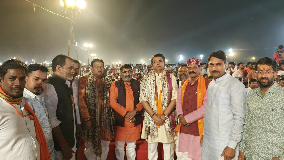 SinghRPN's tweet image. आज रामपुर कारखाना में आयोजित &quot;कुशहरी महोत्सव&quot; में मुख्य अतिथि के रूप में सम्मिलित हुआ।

इस उत्कृष्ट आयोजन के लिए माननीय विधायक श्री @mlasurendra जी और समस्त आयोजन समिति के बंधुओं का हृदय से धन्यवाद एवं शुभकामनाएं।  

इस अवसर पर क्षेत्रीय अध्यक्ष श्री @sahjanandraibjp जी,…