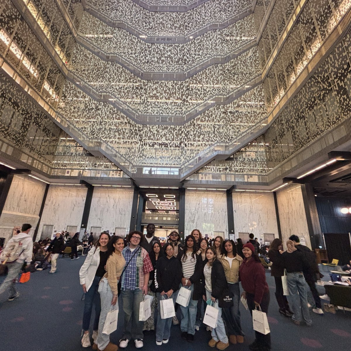 shanetakecharge's tweet image. Guide Camden Takes on NYC! 🌆

From Washington Square Park to Times Square, our students explored NYU and Columbia, meeting leaders, touring campuses, and soaking in classic collegiate vibes.

Thanks to Camden Academy and our amazing chaperones! 💙

#GuideCamden #TakeCharge