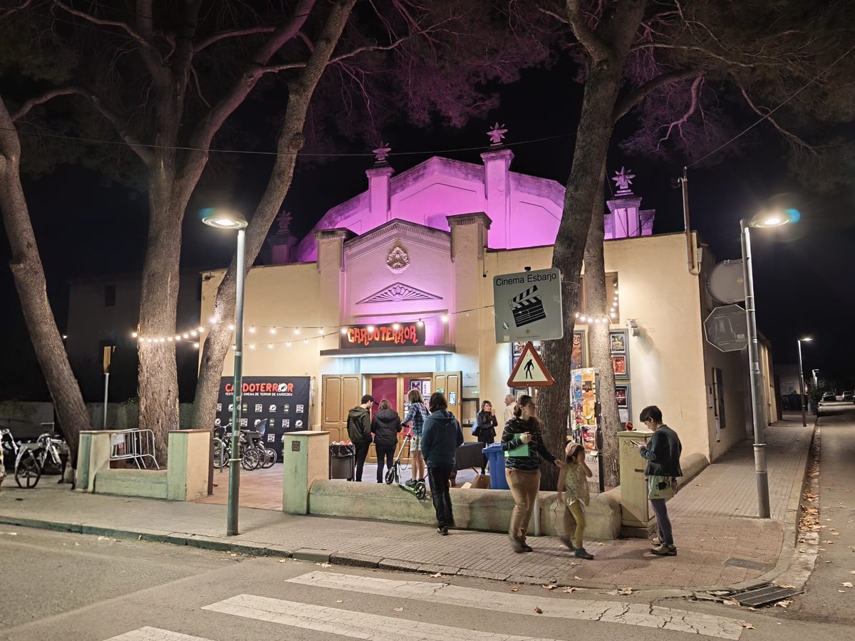 Desde el sofá - Cine y TV tweet media