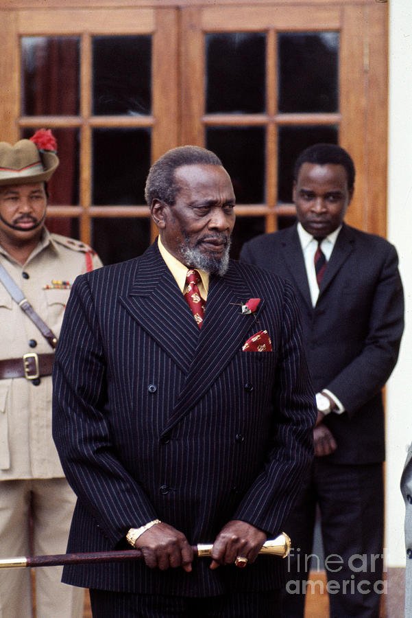 There's a story that has been kept under waters for so many years about the day Mzee Jomo Kenyatta was testing Sayuni's WiFi signal from a distance but without success. On  May 4, 1968, Mzee Jomo Kenyatta the lion of Gatundu collapsed into a coma at his Bamburi home. Now, the