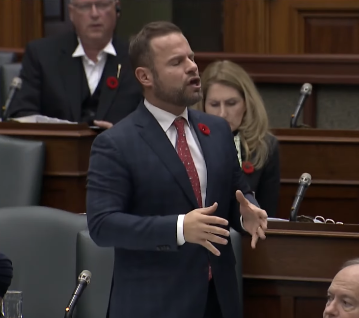 TDotResident's tweet photo. #ONpoli
MPP David Piccini provides a demonstration of the intense training sessions happening at the burlesque club he gave $10M of Skills Development Funds to. https://t.co/0vftyp9Tgh