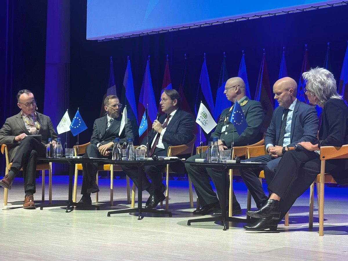 Oliver Varhelyi tweet media