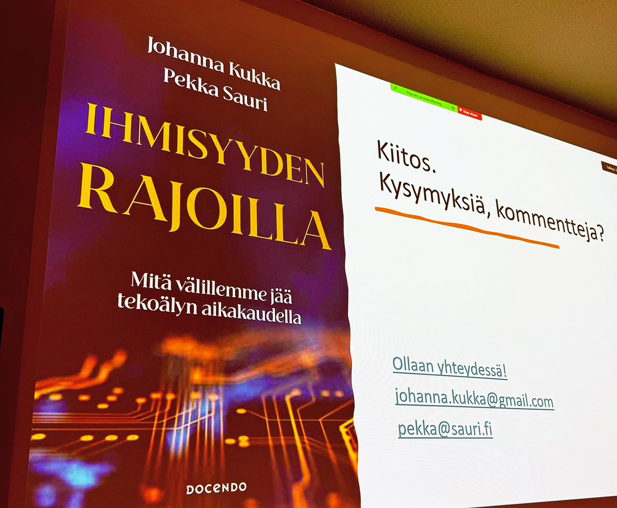 Tänään oli erityisen upeat puitteet työkeikalla Helsingin yliopiston peruskorjatussa päärakennuksessa🤩 Saimme vetää kolmen tunnin session osana Comma - viestinnän johtamisen koulutusohjelmaa. #Ihmisyydenrajoilla kuljemme kohti inhimillistä tekoälyn aikakautta. Eikö,<a href="/pekkasauri/">Pekka Sauri</a>🥰