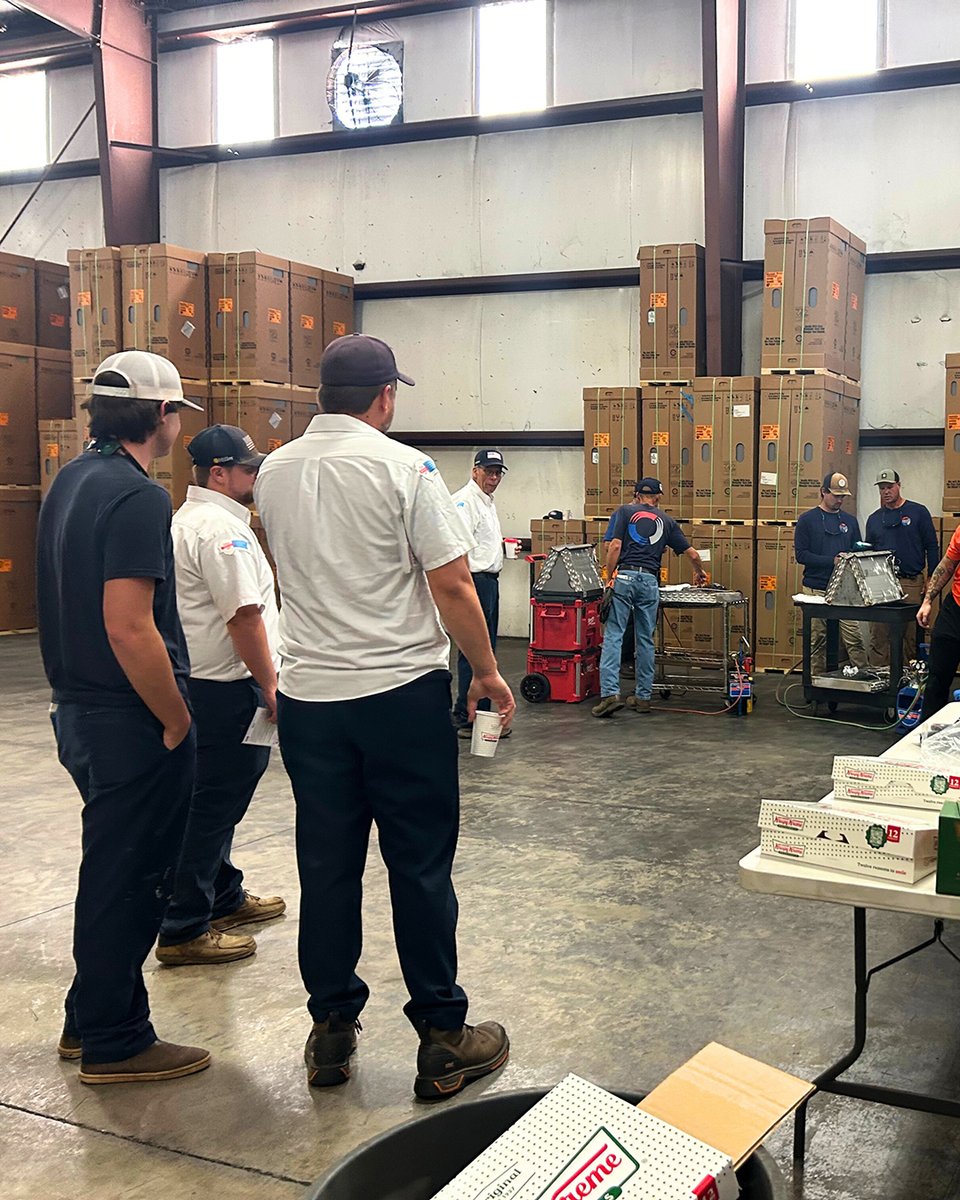 BakerDist's tweet image. Hands-on training builds stronger teams. Our team recently participated in a Uniweld Brazing Class — an engaging, hands-on session designed to enhance technical expertise &amp;amp; reinforce best practices in HVAC/R service. #BakerDistributing #HVACRtraining #Uniweld #ProfessionalGrowth