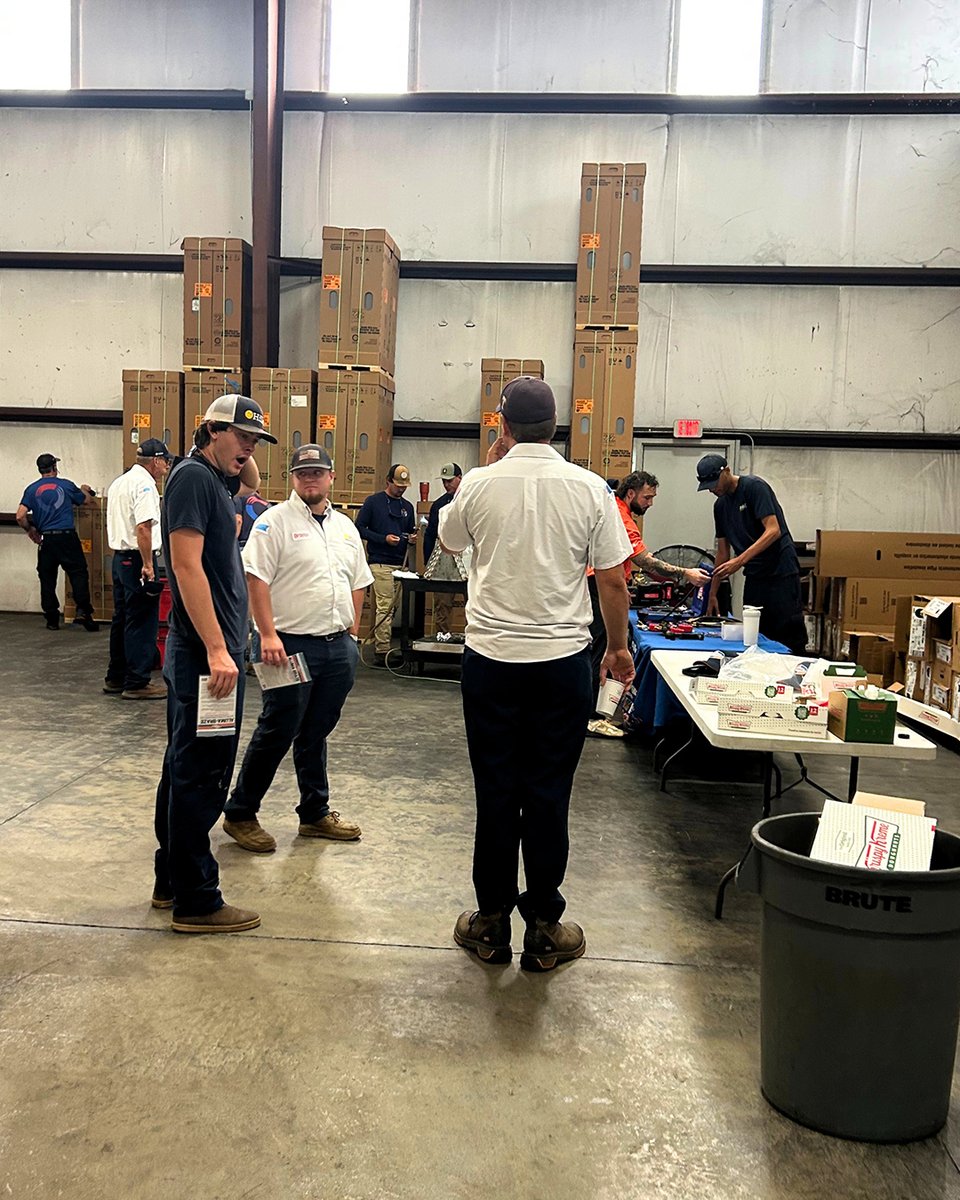 BakerDist's tweet image. Hands-on training builds stronger teams. Our team recently participated in a Uniweld Brazing Class — an engaging, hands-on session designed to enhance technical expertise &amp;amp; reinforce best practices in HVAC/R service. #BakerDistributing #HVACRtraining #Uniweld #ProfessionalGrowth