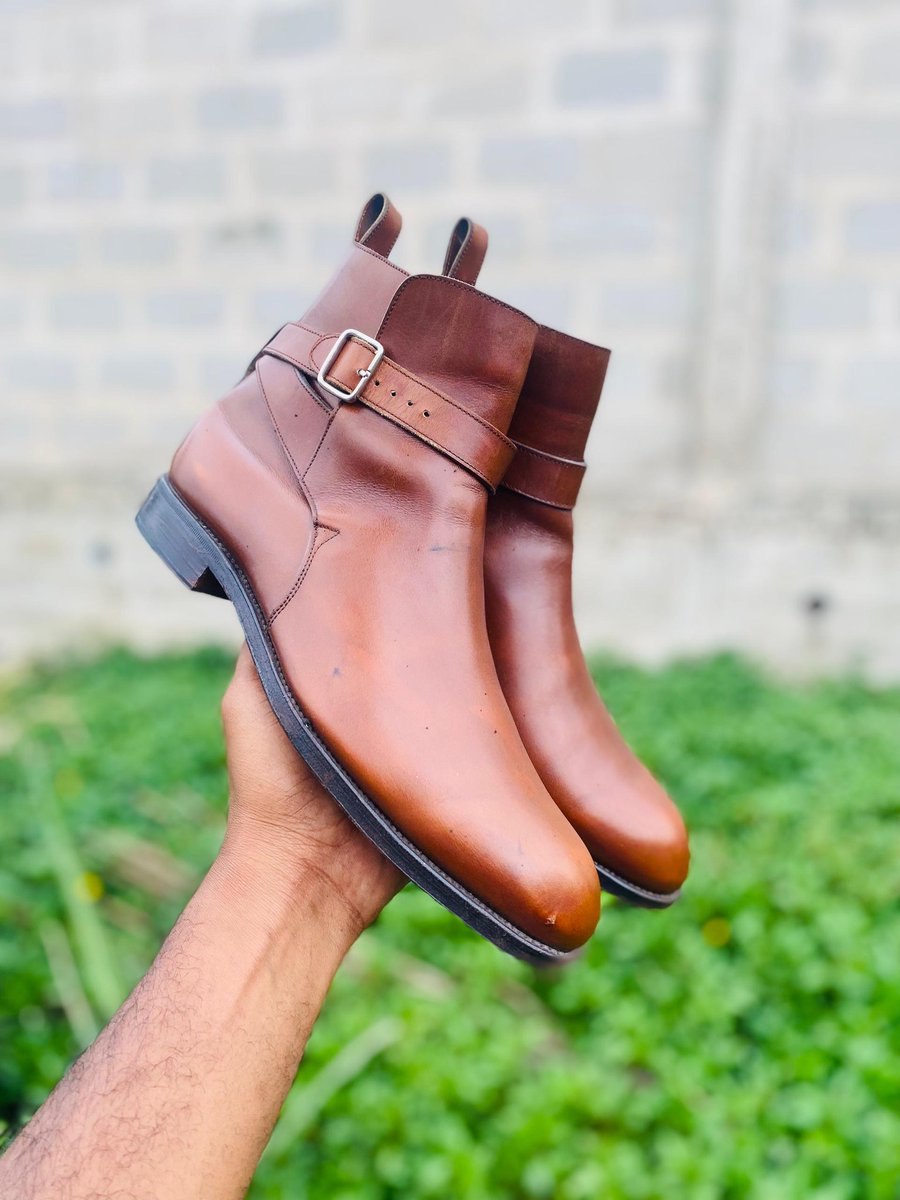 Cyancutex's tweet photo. @millardayo Size 41.7 
mtumba
255 717 217 293

bei 150,000 https://t.co/IspsSvYtIJ