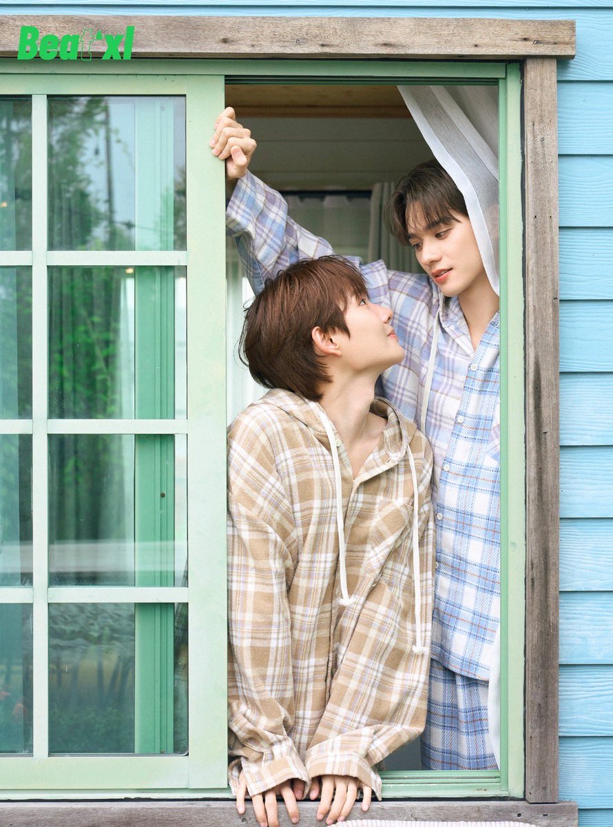 jenahrit's tweet image. แล้วจะไม่ให้กุชงจิ้นได้ไง ดูเคมีเก่งน้ำปิงดิวะ 😭