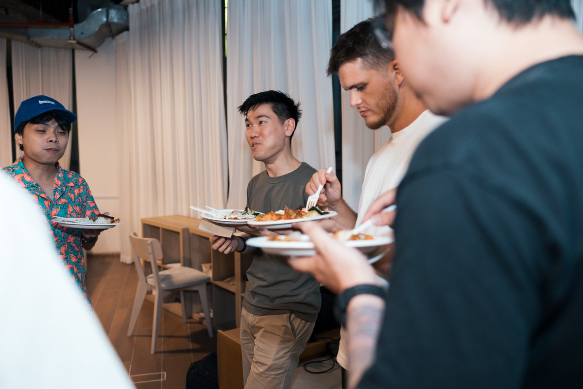 Base APAC tweet media