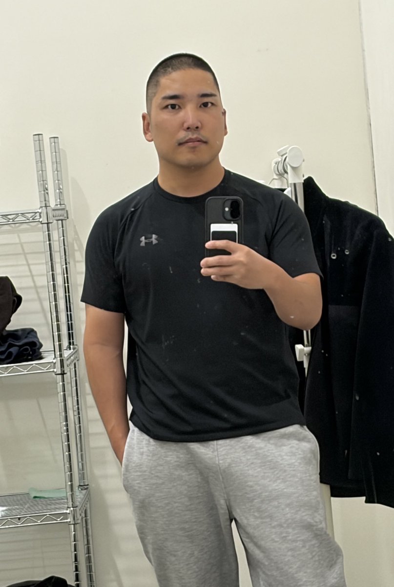 しばらく坊主にしてました
髪伸ばしたい