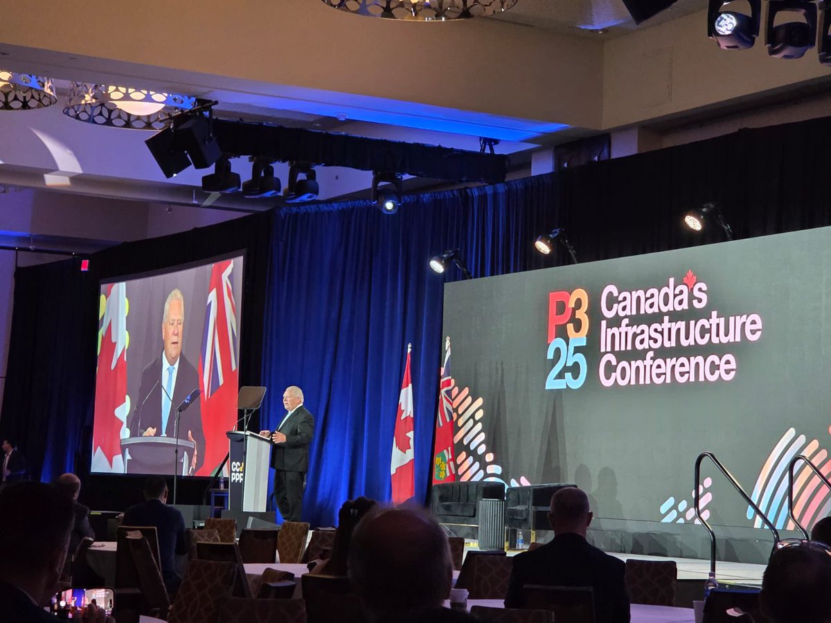 DGAPPRD's tweet image. El director ejecutivo de la DGAPP, Andrés Lugo Risk, e Izalia López, subdirectora de Promoción participaron en el congreso P3 2025: Canada’s Infrastructure Conference, en Toronto, Canadá, organizado por el Consejo Canadiense de Alianzas Público-Privadas (CCPPP).