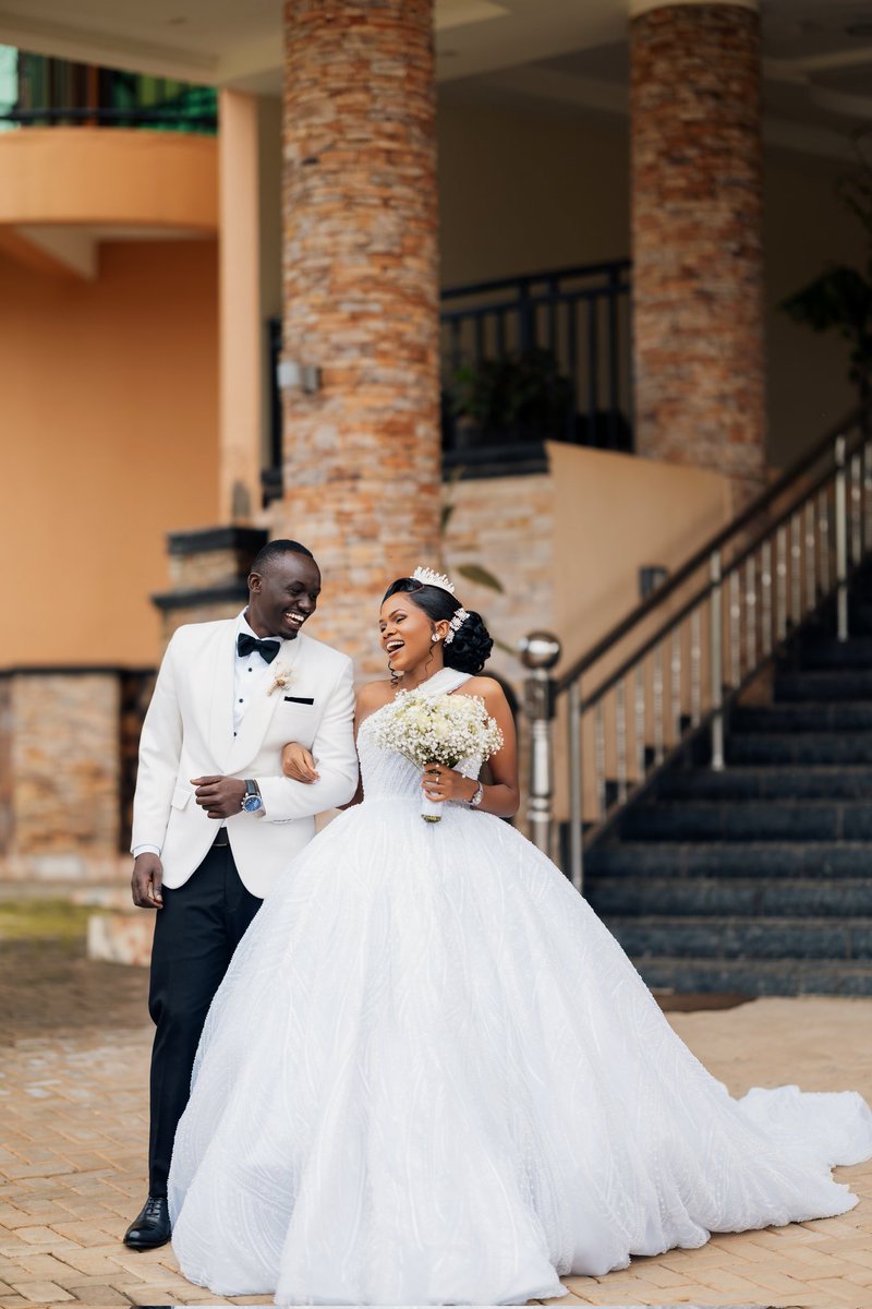 Riza_pictures's tweet image. Frames from the Weekend.

Emma and Priscillah.   Thread!