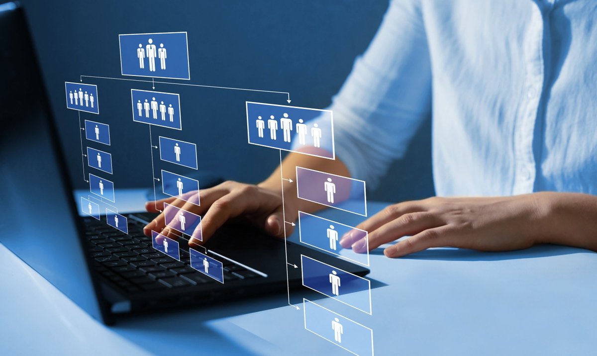 voss_solutions's tweet image. Security, simplicity, and scale: Role-based access control in Microsoft license management

In this blog, we explore how RBAC, when combined with hierarchy and automation, can transform license governance in large, distributed environments.

Read on 👇
voss-solutions.com/blog/2025/rbac…