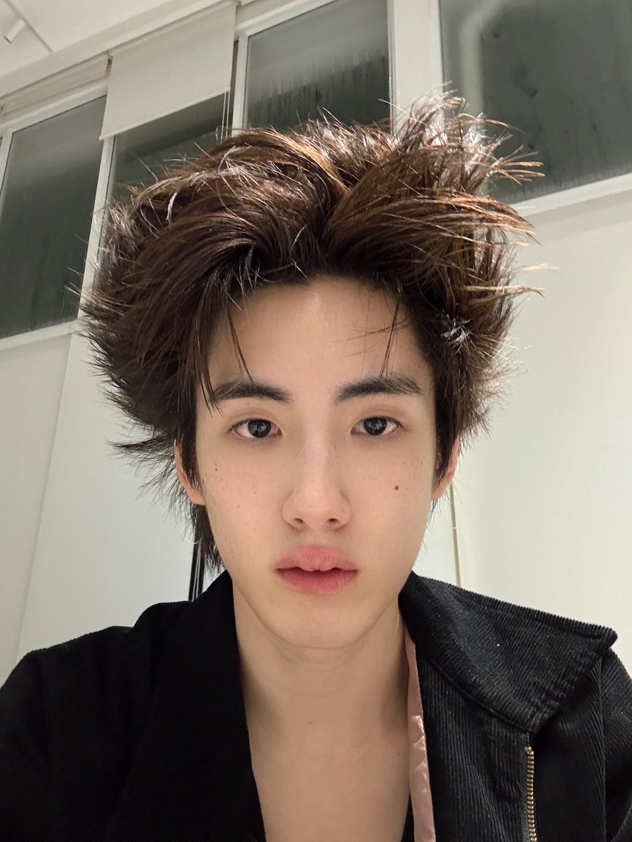 phutatchai's tweet image. ถึงผมจะยุ่ง แต่ใจไม่ยุ่งนะครับ 
#PHUTATCHAI 
#คําคมชีวิต