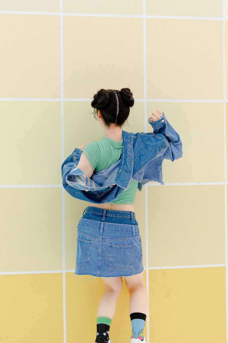 「29calls」のミュージックビデオです❤️❤️❤️❤️❤️❤️❤️❤️❤️❤️❤️❤️❤️❤️

youtu.be/vGNVwCwUWak?si…

初めてオール英語で歌詞書くことに挑戦して、わくわくした！

この曲の我パートを書き上げた場所は実は、#うふふツアー 鹿児島の楽屋❤️❤️❤️❤️