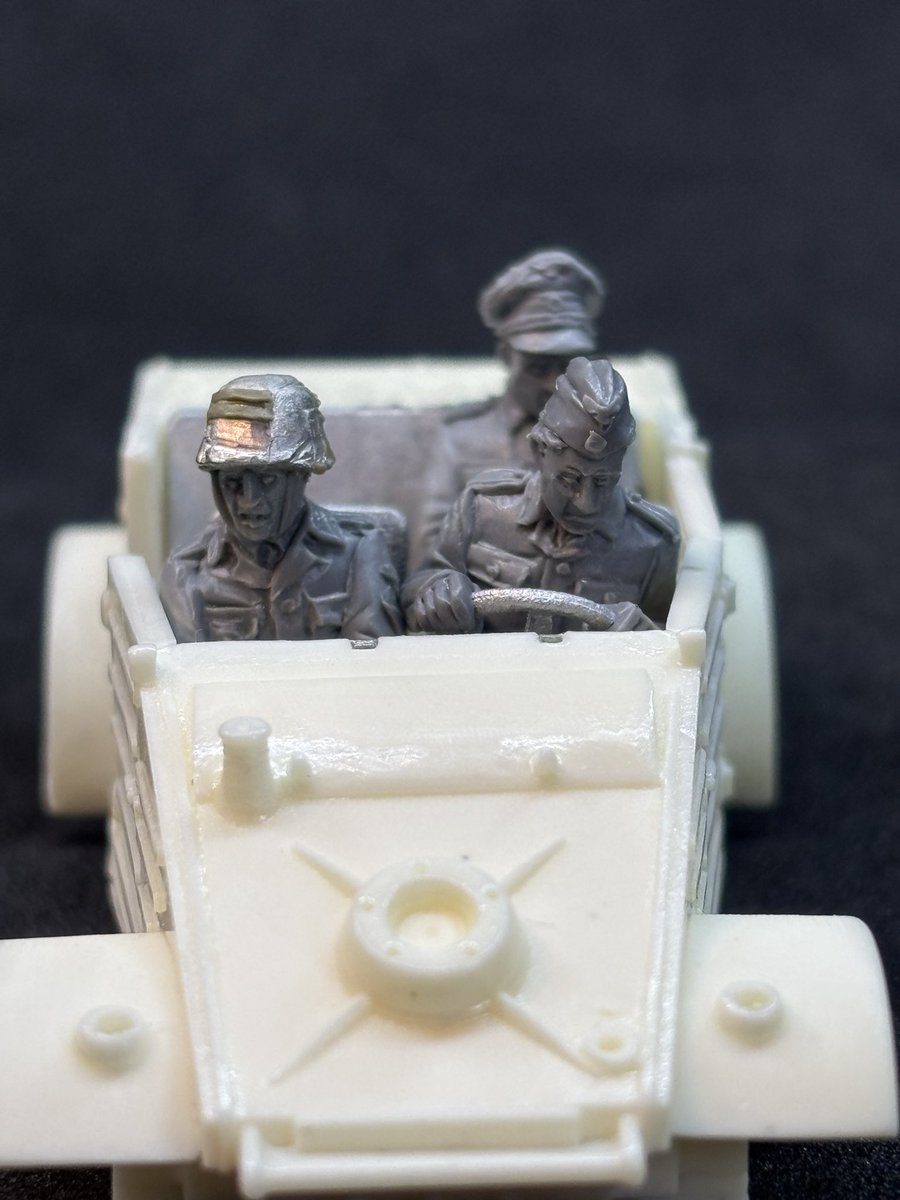 PaulHic80466580's tweet image. From The Empress Miniatures 2nd hand Car Lot!;). Get your Kubels and Schwimms. All from careful owners! Mileage might be a bit high and the odd dent/bullet hole. Crew available too!

empressminiatures.com/kampgruppe-arn…

Vehicles design by Ian Armstrong

#chainofcommand #boltaction #kubel