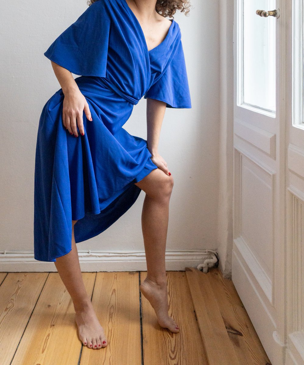 Kinky therapy?... Immerse yourself in your biggest fantasy's role play, treat yourself to a sensual or dominant massage or experience other desires of your heart. I know what's the best treatment for you, honey🍯