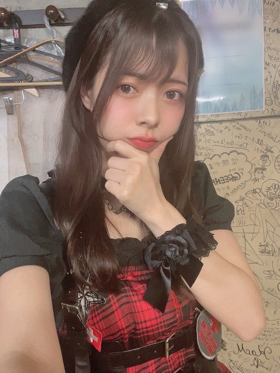 東京定期公演vol.10
会いにきてくれたみんな
本当にありがとう🗼
円盤や特典会に参加してくださった
みんなもありがとう。

楽しい余韻がある中で
東京公演終えての気持ちを
書いたので目を通してね👀
よかったら感想とかなんでも
お気軽にコメントしてくれたら
嬉しいです🌟

karaage.bitfan.id/contents/318569