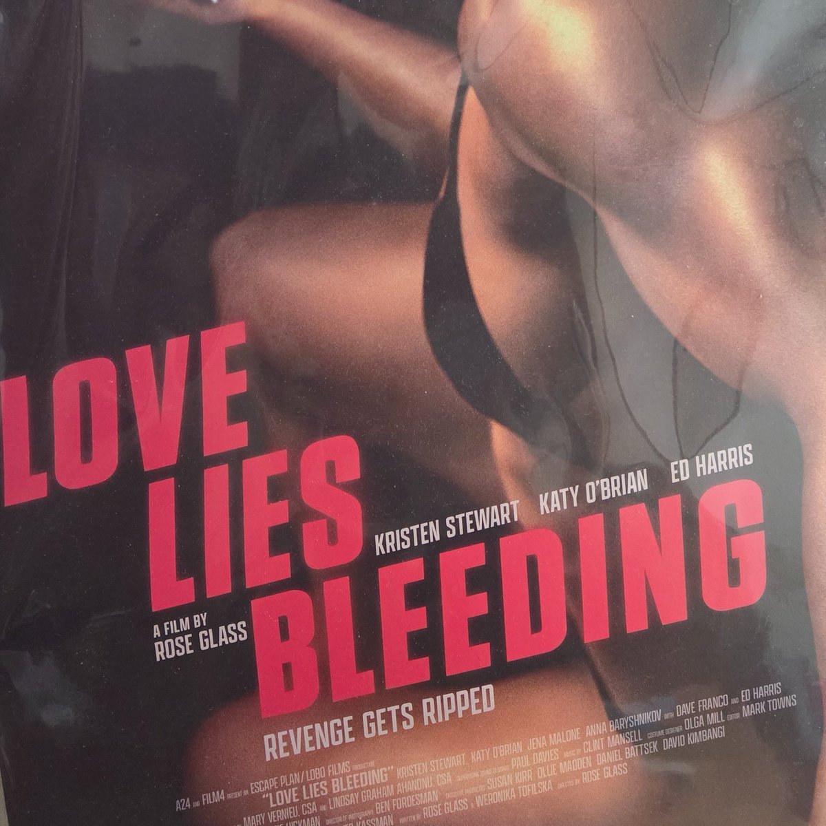 안녕하세요
갑작스럽지만
럽라블 포스터 택배비만 받고 가져가실 분 구합니다
제발요
탐넘상관없습니다 연락주세요