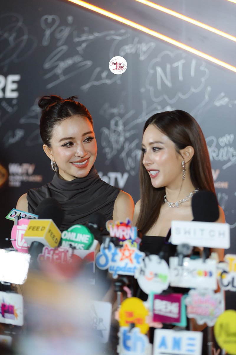 สายตาเดิมๆ เพิ่มเติมคือความรู้สึก เอนจอยจะไปรู้อะไรเนอะ🤭

ENJOYJUNE WeTV ALWAYS MORE
#WeTVxEnjoyJune