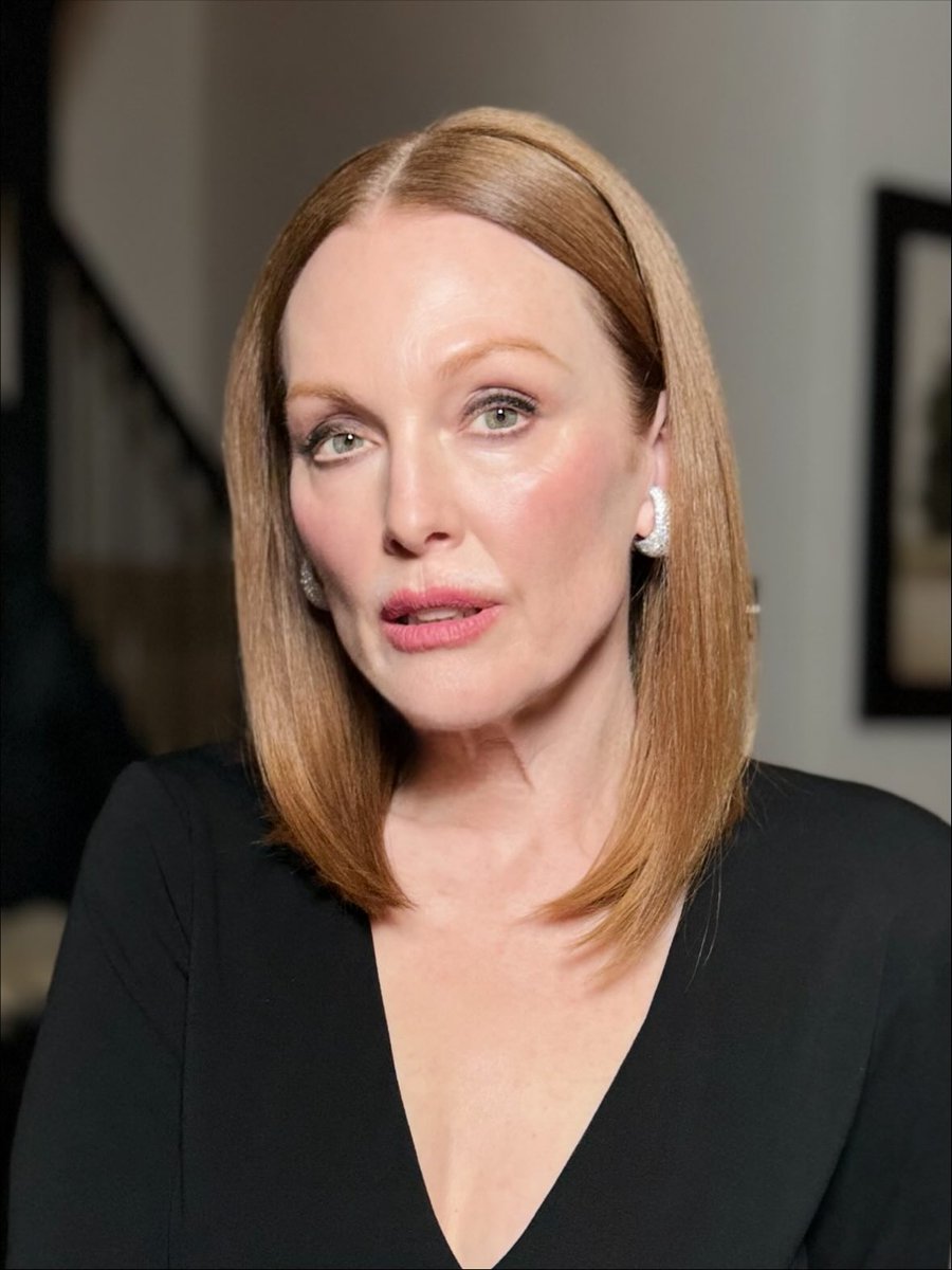 daily julianne moore (@dailyjmoore) on Twitter photo 