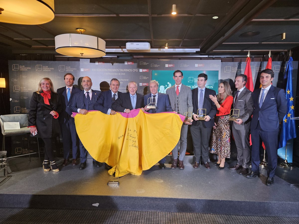 Azpeitiko Zezen Plaza tweet media