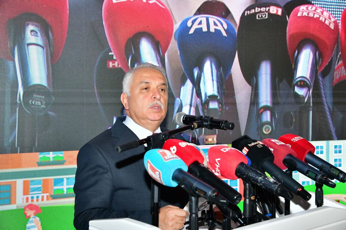 Trabzon’da, Ulaştırma ve Altyapı Bakanımız Sayın Abdulkadir Uraloğlu’nun katılımlarıyla gerçekleştirilen “Kentsel Sürdürülebilirlik Hareket Planı” konferansına, TESOB Yönetim Kurulu Üyemiz Sayın Mustafa Pehlivan ile birlikte katılım sağladık.
<a href="/a_uraloglu/">Abdulkadir URALOĞLU</a>