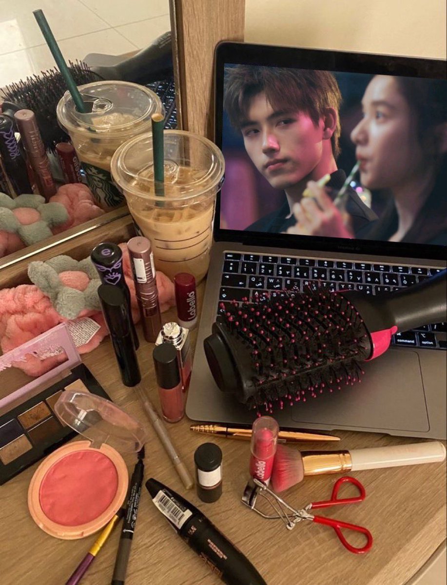 lia 🪷 tweet media