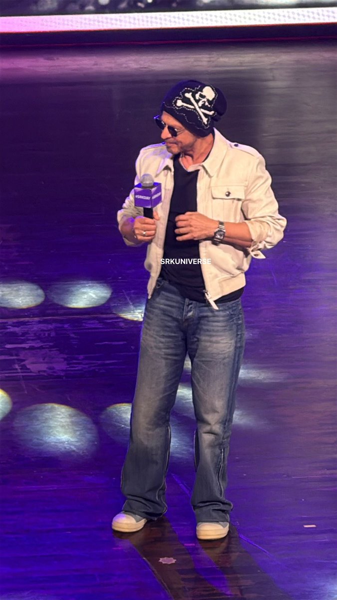MehakNaqvi10's tweet photo. Love you🥹🧿 @iamsrk https://t.co/eu9ZxxzyiA