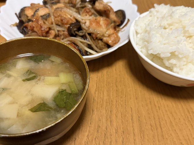 ٩(๑❛ᴗ❛๑)۶ 