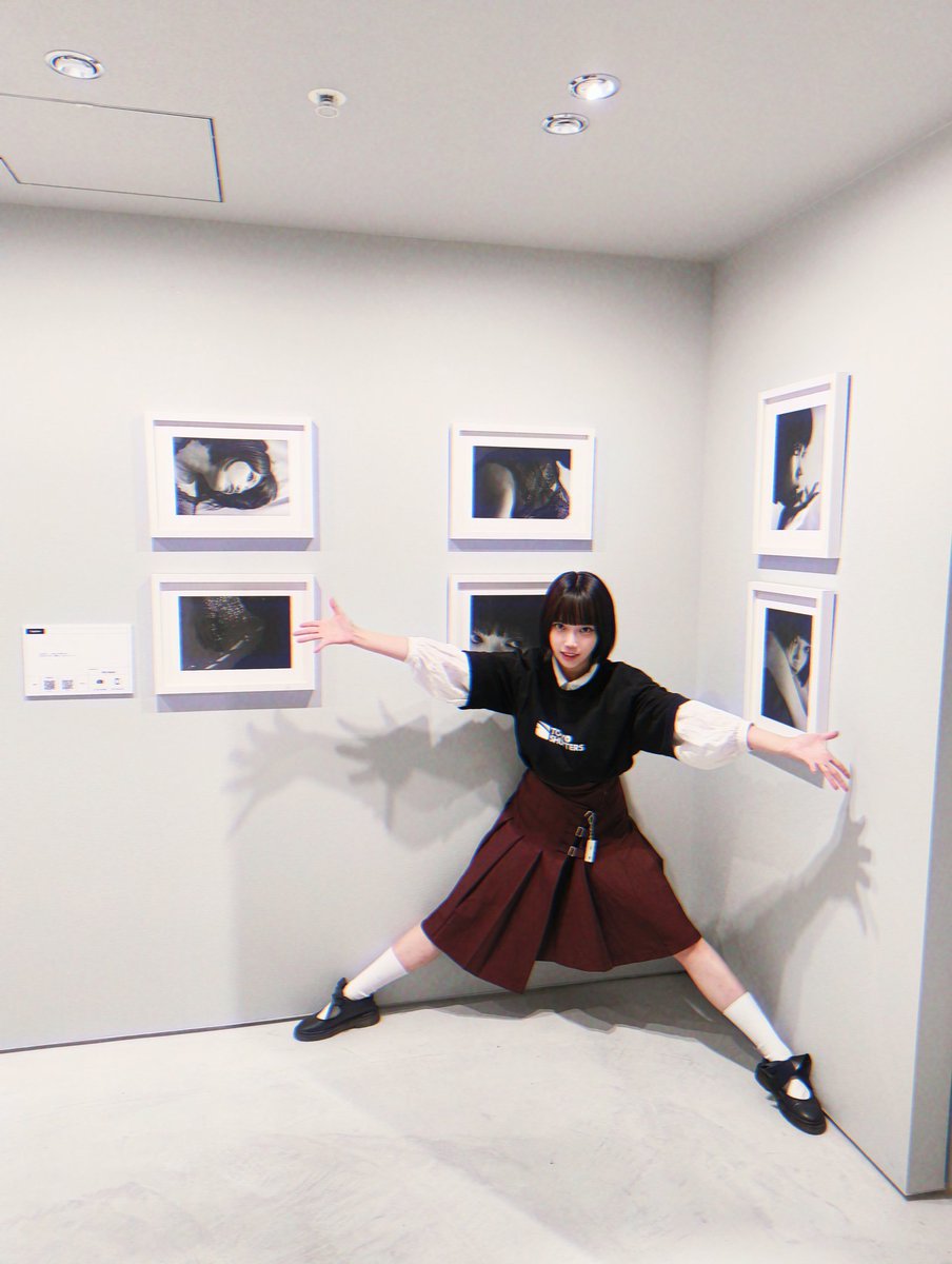 oto_syqsyq's tweet photo. 【感謝‼️】
とても遅ばせながら
シャッターズ展ありがとうございました🎶

セルフポートレートなんですか！？と驚かれるたびに
しめしめと思っておりました✌

またこういう機会があったらいいなー！
今後とも 東京シャッターズ と 佐藤おと を
よろしくお願いいたします！！！！ https://t.co/8qQwjjjuSx