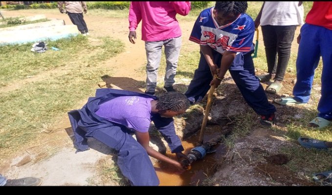 Gewckenya's tweet image. Nothing inspires more than seeing women excel in plumbing a field once dominated by men! 💪💜
At GEWC, we train young women with skills &amp;amp; confidence to join the industry.
Empowerment through skills helps end GBV!

#GEWC #WomenInPlumbing #EndGBV #BreakingBarriers #WomenEmpowerment