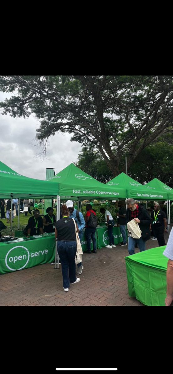 ah_donepifiano's tweet image. @OpenServeZA is turning 10! 🇿🇦 A decade of connecting South Africa, empowering SMEs, and driving innovation. Happy #OpenServeFibreDay! #OpenSERVE