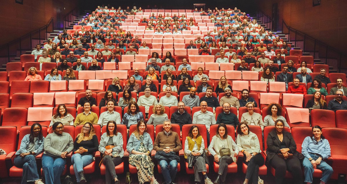 🎀 #OctobreRose se termine mais notre engagement continue.
Une pensée à tous nos collaborateurs touchés de près ou de loin par la maladie. Ensemble, avançons vers un environnement de travail plus solidaire.

Découvrez notre charte cancer : bit.ly/CharteCancerEA

#youlivewecare