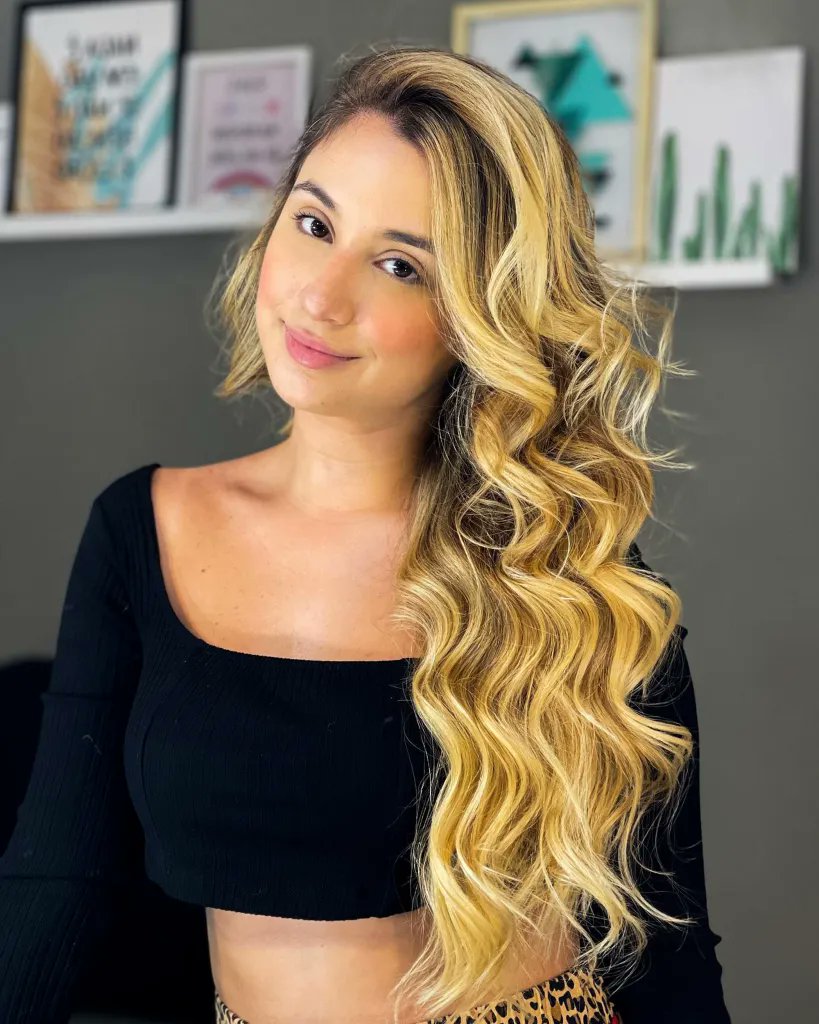 GATITAROSA-HINNAA tweet media