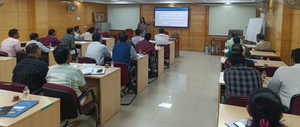 sihfwup's tweet photo. Day 02 of 114th Batch of  Medical Oficers Foundation Training at SIHFW,UP. 
Sessions 1) Roles and Responsibility-Grassroot Functionaries(Asha ANM/CHO) By Dr Usha Gangwar GM community process.
Session 2) Root Cause Analysis Dr Jaya Dehlvi, JD/State Leprocy Officer https://t.co/tXB0eepVho