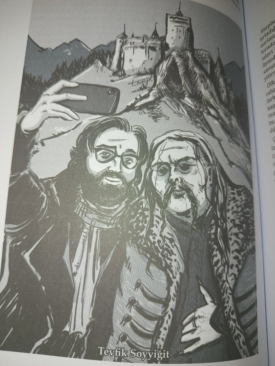 Orm Fantastik'in ( <a href="/ormfantastik/">Orm Fantastik Öykü Dergisi</a> ) yeni sayısı raflarda! Rahmetli kalemdaşımız Kadri Kerem Karanfil'e adadığımız bu sayıda ben de "Dizi Seti" adlı öykümle yer aldım. (Kadıköy'de Haziran 2019'da rahmetliyle çekildiğimiz bir fotoğrafı da hoş bir illüstrasyona dönüştürmüşler)