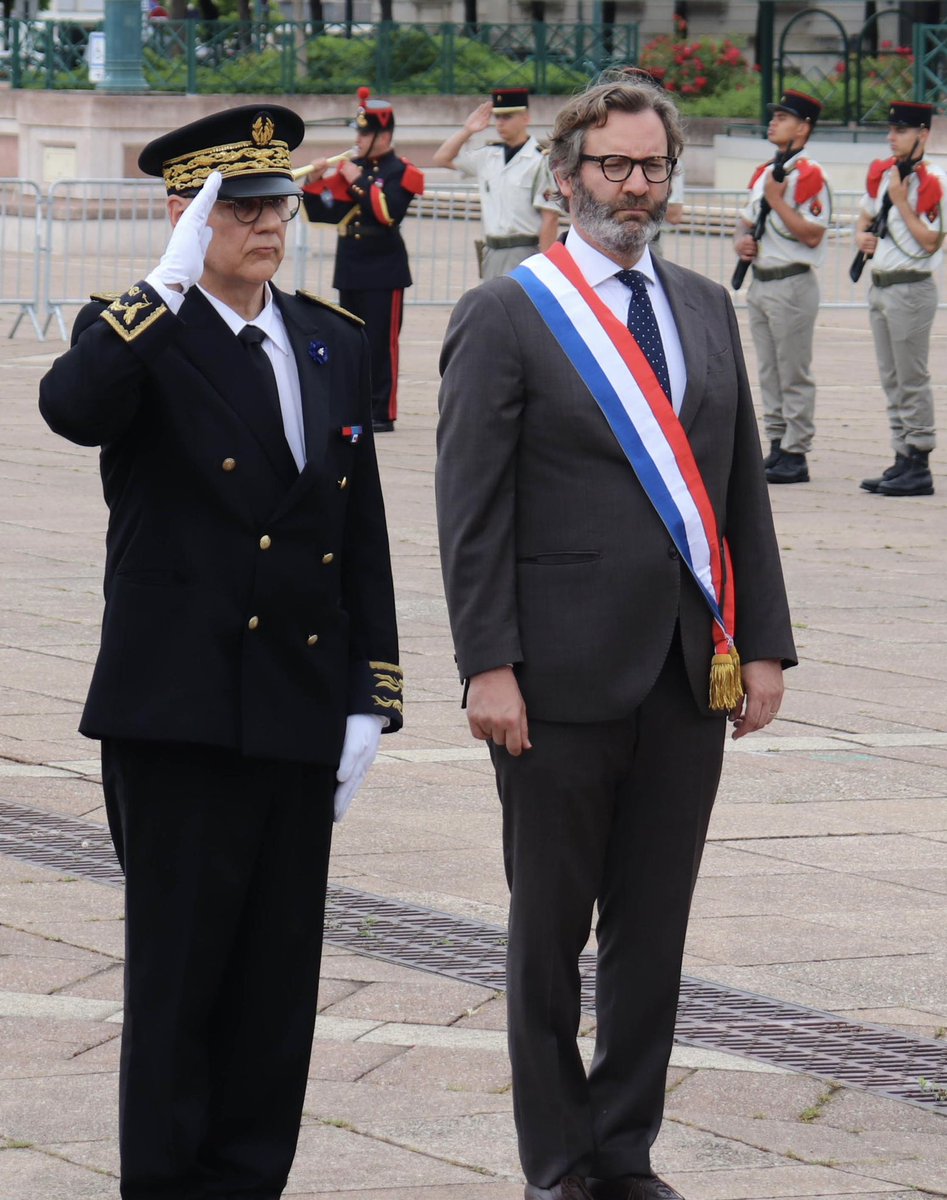 2 ans au service de notre département, une vie dédiée à l’État. 

Philippe Chopin, Préfet de <a href="/Maine_et_Loire/">Département Maine-et-Loire</a> depuis 2023, a fait valoir ses droits à la retraite. 

Je salue son engagement constant au service de notre territoire et des citoyens. Merci pour son action quotidienne🙏🏼