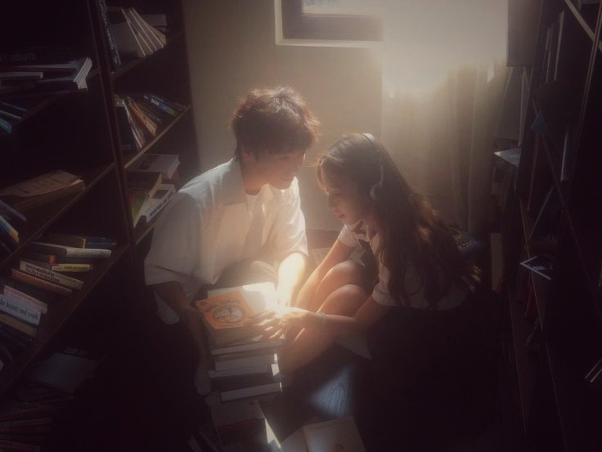 amoraoyd's tweet image. ♫⋆. every song tells a story, #ssinella ♪˚